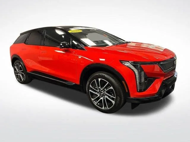 2026 Cadillac OPTIQ Sport photo 7