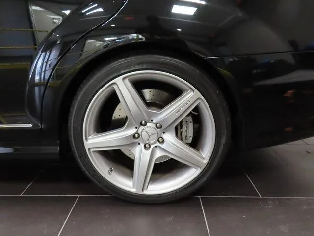 2008 Mercedes-Benz S-Class 6.3L V8 AMG® photo 14
