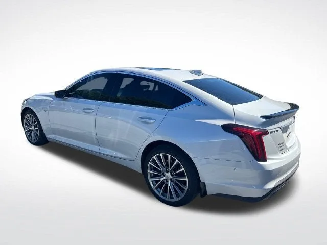 2024 Cadillac CT5 Premium Luxury photo 3