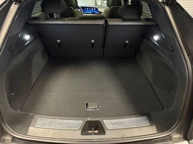 2024 Cadillac LYRIQ Tech photo 24