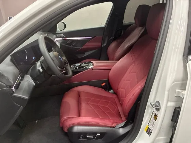 2026 BMW i5 eDrive40 photo 9