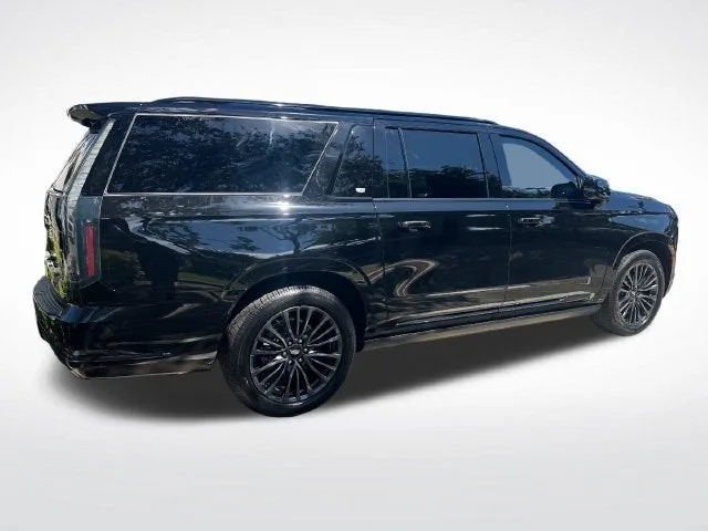2025 Cadillac Escalade ESV Sport Platinum photo 5
