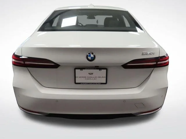 2026 BMW 5 Series 530i photo 29