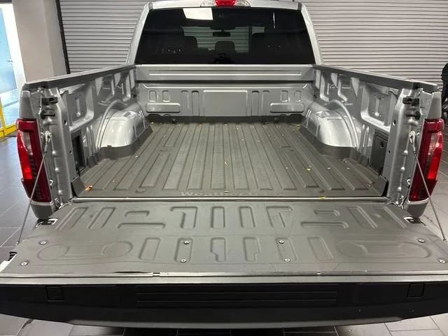 2024 Ford F-150 XLT photo 21