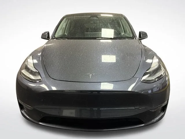 2023 Tesla Model Y Long Range photo 8
