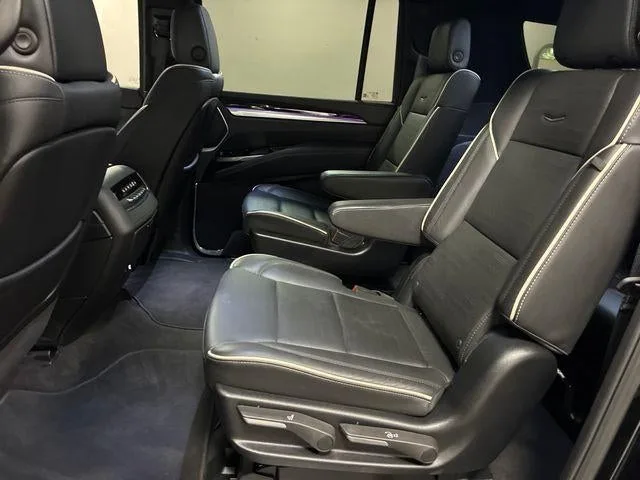 2025 Cadillac Escalade ESV Sport photo 58