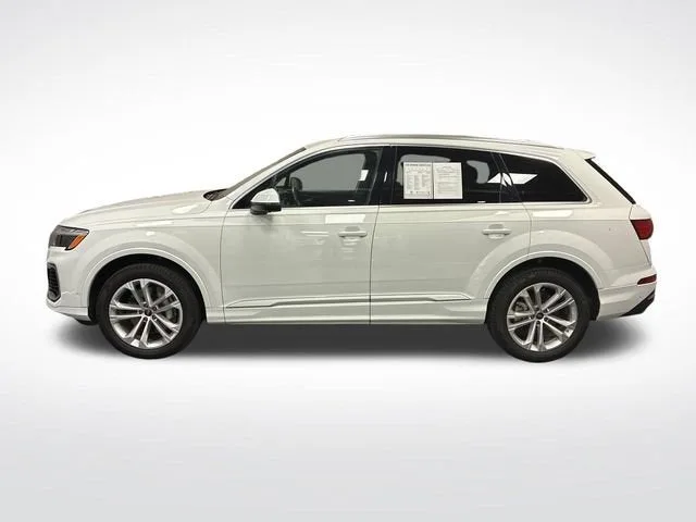 2025 Audi Q7 Premium Plus photo 2