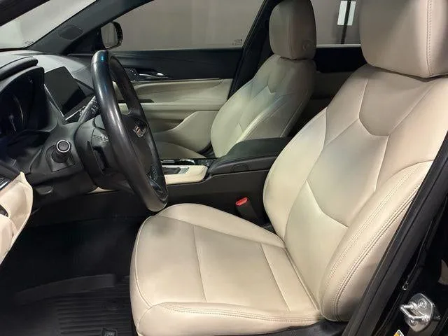 2025 Cadillac CT4 Luxury photo 39