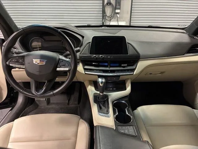 2025 Cadillac CT4 Luxury photo 12