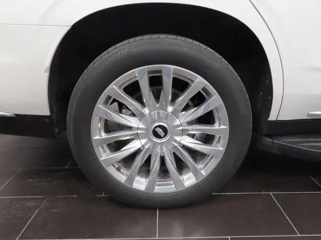 2024 Cadillac Escalade Premium Luxury photo 44