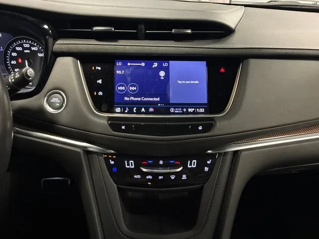2024 Cadillac XT5 Sport photo 19