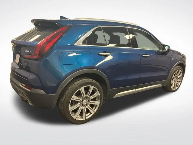 2019 Cadillac XT4 FWD Premium Luxury photo 5