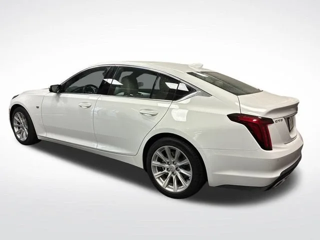 2023 Cadillac CT5 Luxury photo 3
