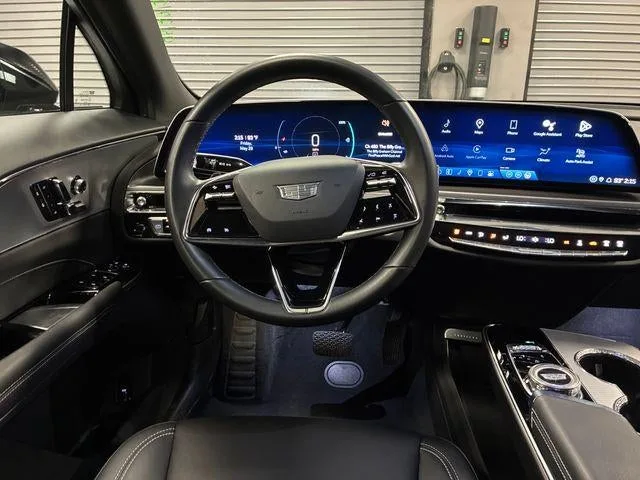 2024 Cadillac LYRIQ Tech photo 45
