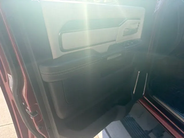 2022 RAM 3500 Limited photo 5