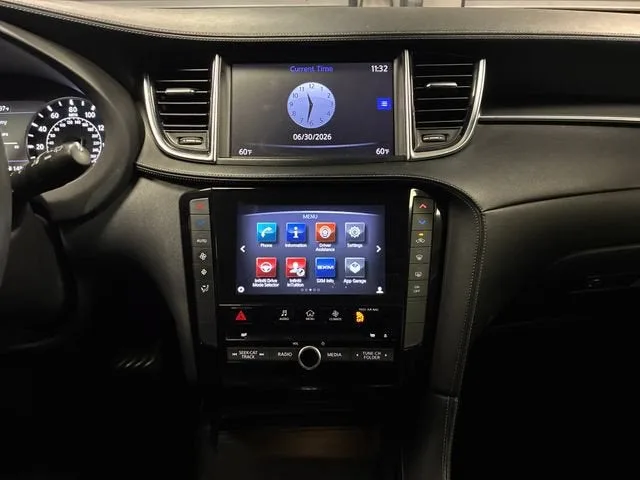 2019 INFINITI QX50 PURE photo 19