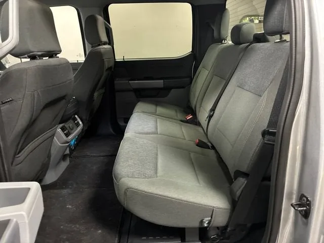 2024 Ford F-150 XLT photo 26