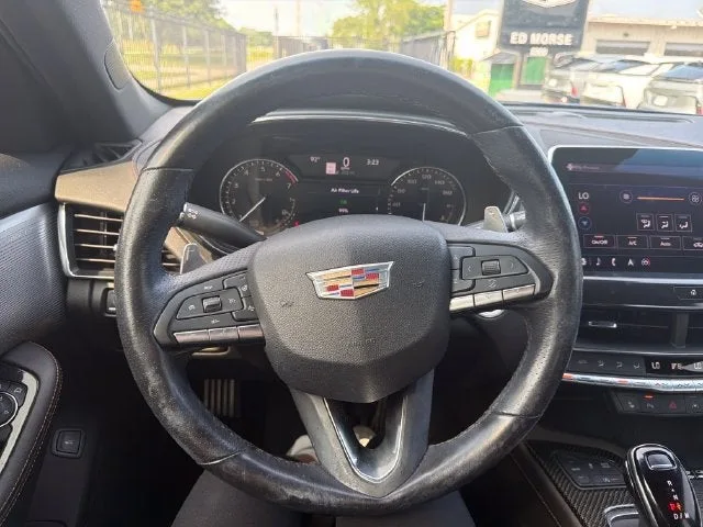 2022 Cadillac CT5 Sport photo 12