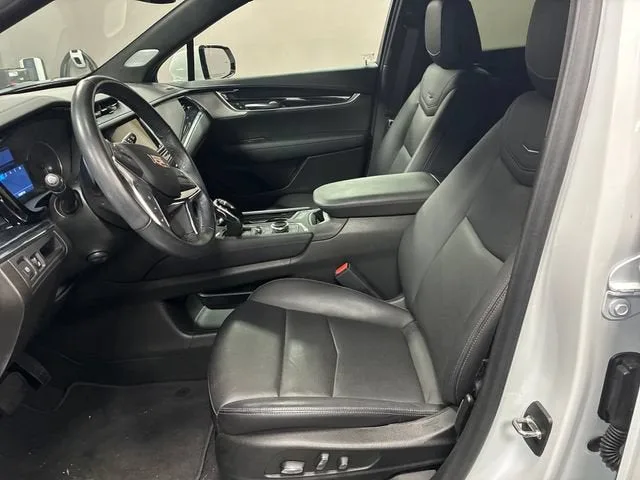 2024 Cadillac XT5 Premium Luxury photo 9