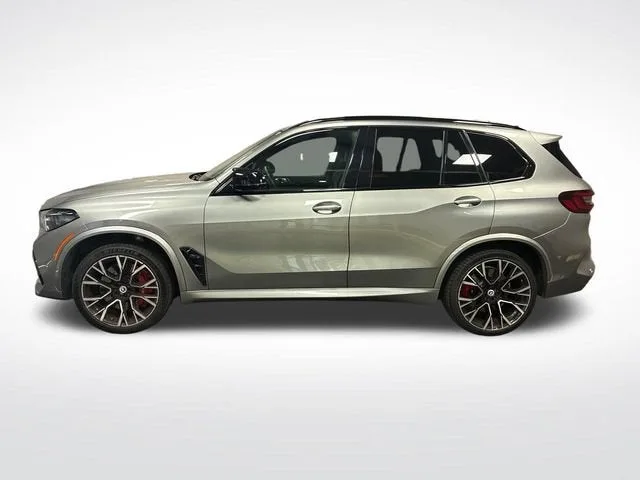 2022 BMW X5 M NA photo 2