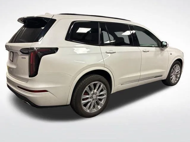 2023 Cadillac XT6 Sport photo 5