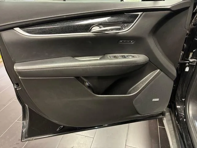 2022 Cadillac XT5 Premium Luxury photo 10