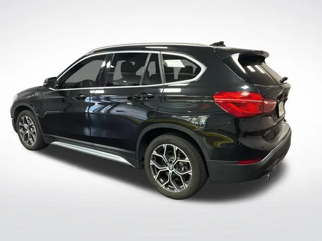 2021 BMW X1 sDrive28i photo 3