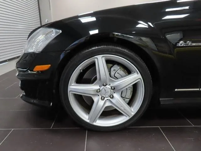 2008 Mercedes-Benz S-Class 6.3L V8 AMG® photo 13