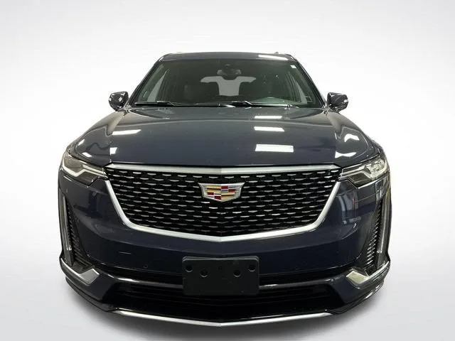 2025 Cadillac XT6 Premium Luxury photo 9