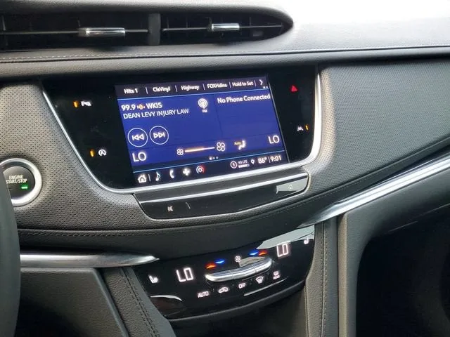 2024 Cadillac XT6 Luxury photo 27