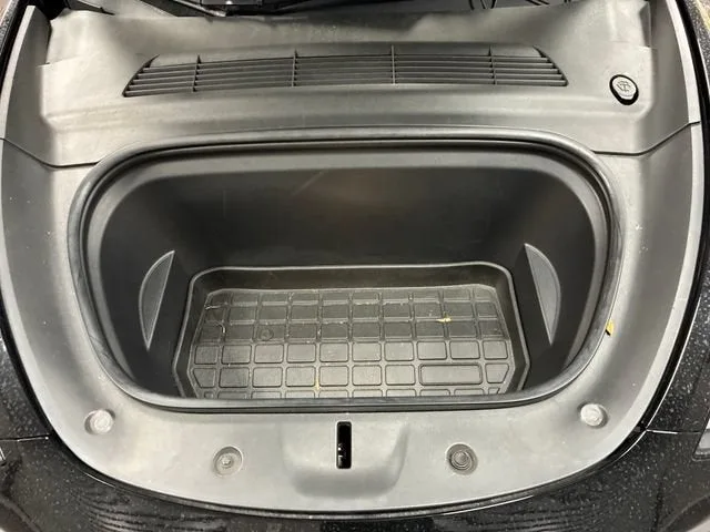 2022 Tesla Model Y Performance photo 22