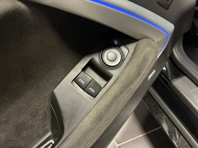 2017 Chevrolet Camaro ZL1 photo 11