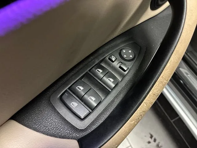 2021 BMW X1 sDrive28i photo 11