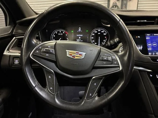 2023 Cadillac XT5 Luxury photo 14