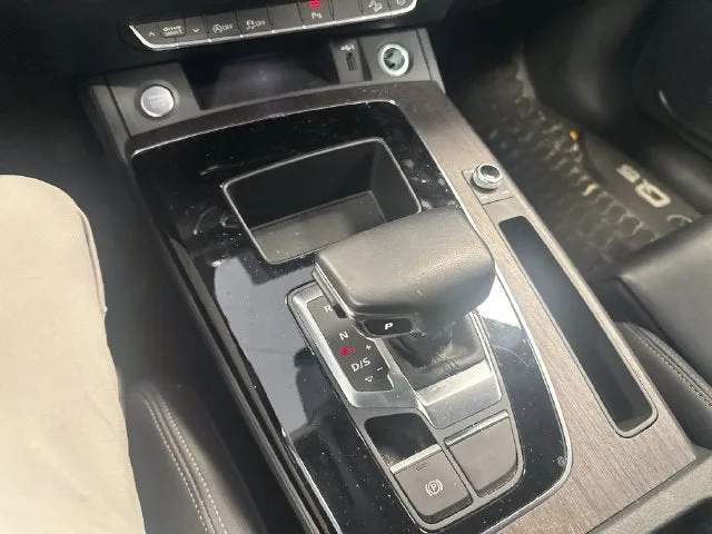 2024 Audi Q5 S line Premium photo 19