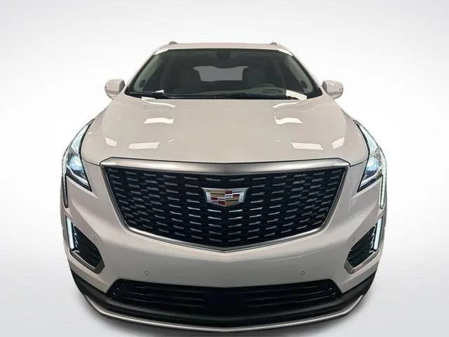 2026 Cadillac XT5 Premium Luxury photo 8