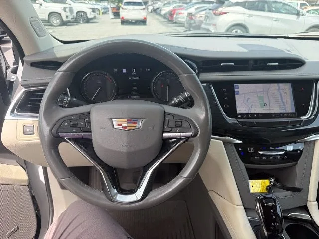 2024 Cadillac XT6 Premium Luxury photo 13