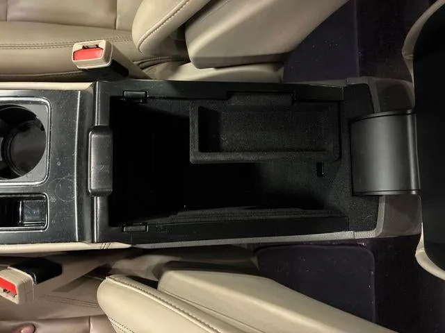 2022 Lincoln Corsair Standard photo 56