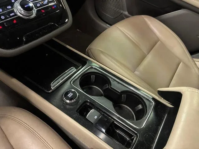 2022 Lincoln Corsair Standard photo 24