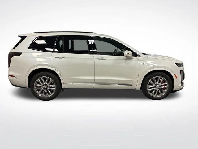 2023 Cadillac XT6 Sport photo 6