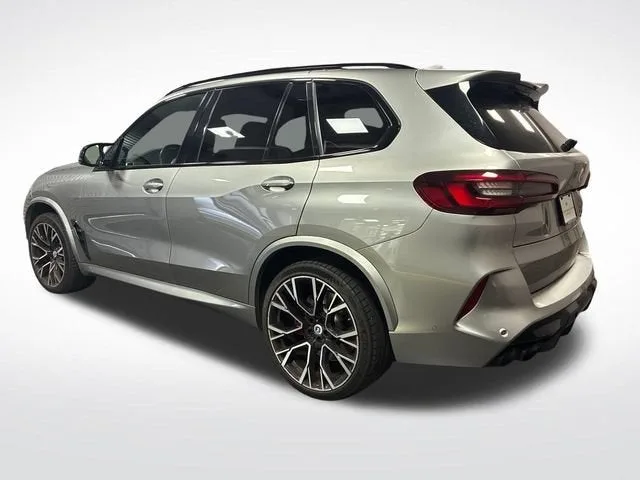 2022 BMW X5 M NA photo 3