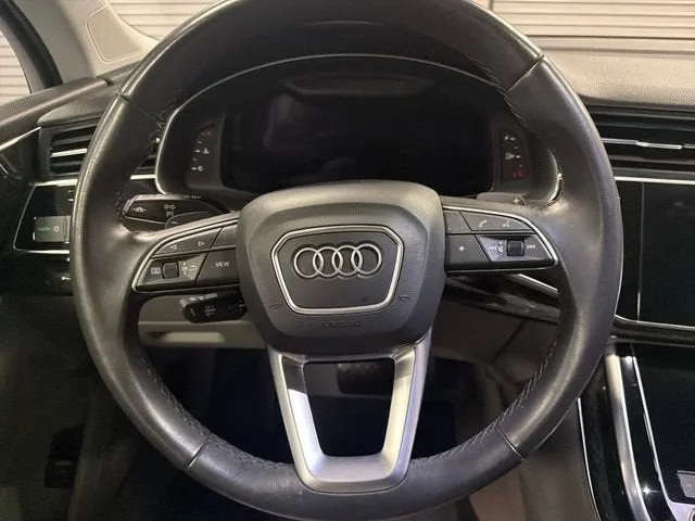 2022 Audi Q7 Premium Plus photo 14