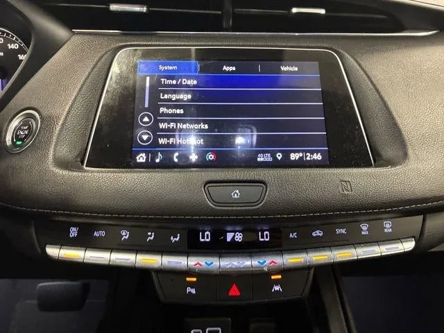 2019 Cadillac XT4 FWD Premium Luxury photo 19