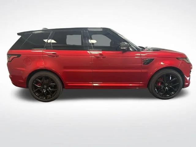 2022 Land Rover Range Rover Sport SVR photo 6