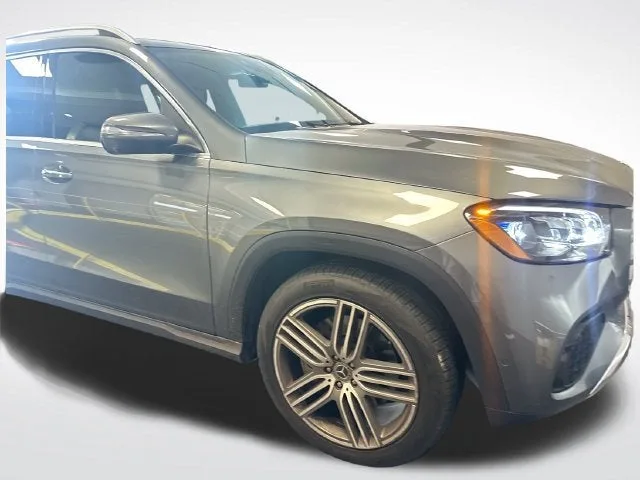 2025 Mercedes-Benz GLS GLS 450 photo 8
