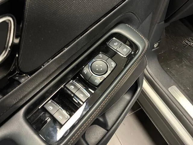 2025 Lincoln Aviator Reserve photo 42
