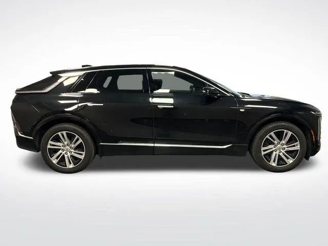 2024 Cadillac LYRIQ Tech photo 38