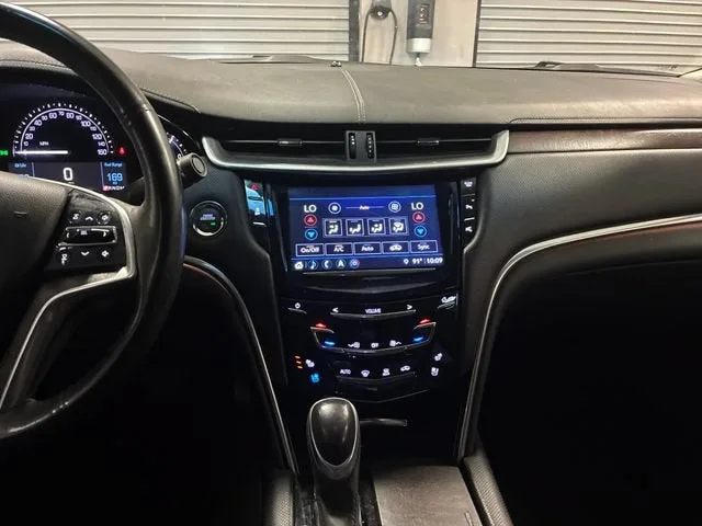 2019 Cadillac XTS Luxury photo 18