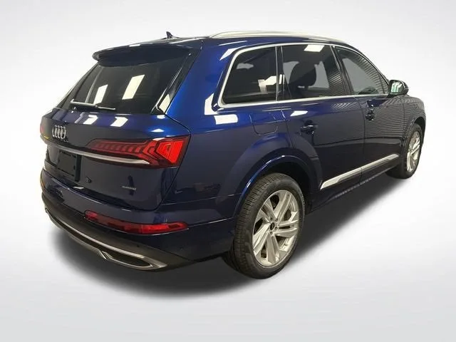 2022 Audi Q7 Premium Plus photo 5
