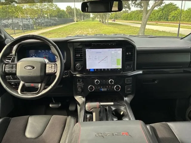 2024 Ford F-150 Raptor photo 12